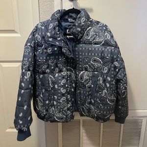 Levi’s bandana puffer
